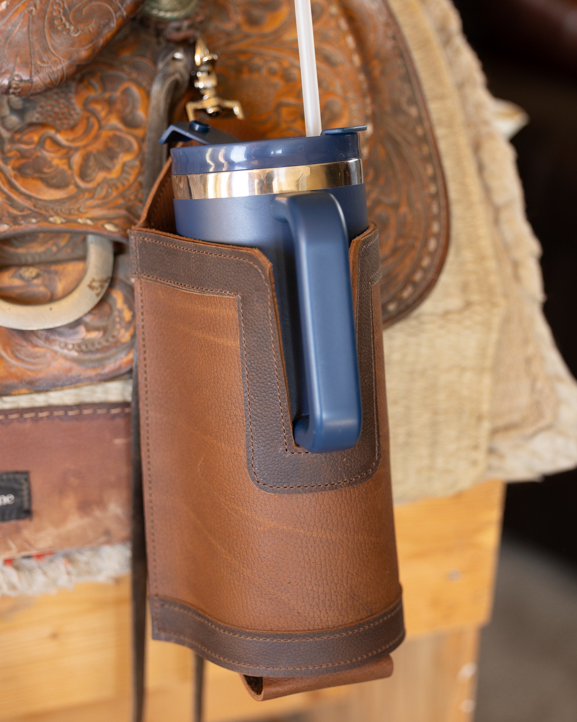 40 Oz Handle Saddle Water Bottle Holders