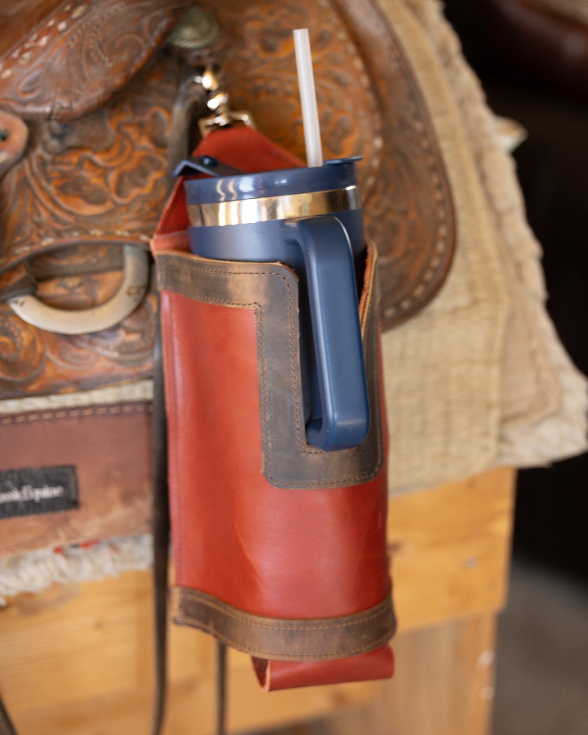 40 Oz Handle Saddle Water Bottle Holders