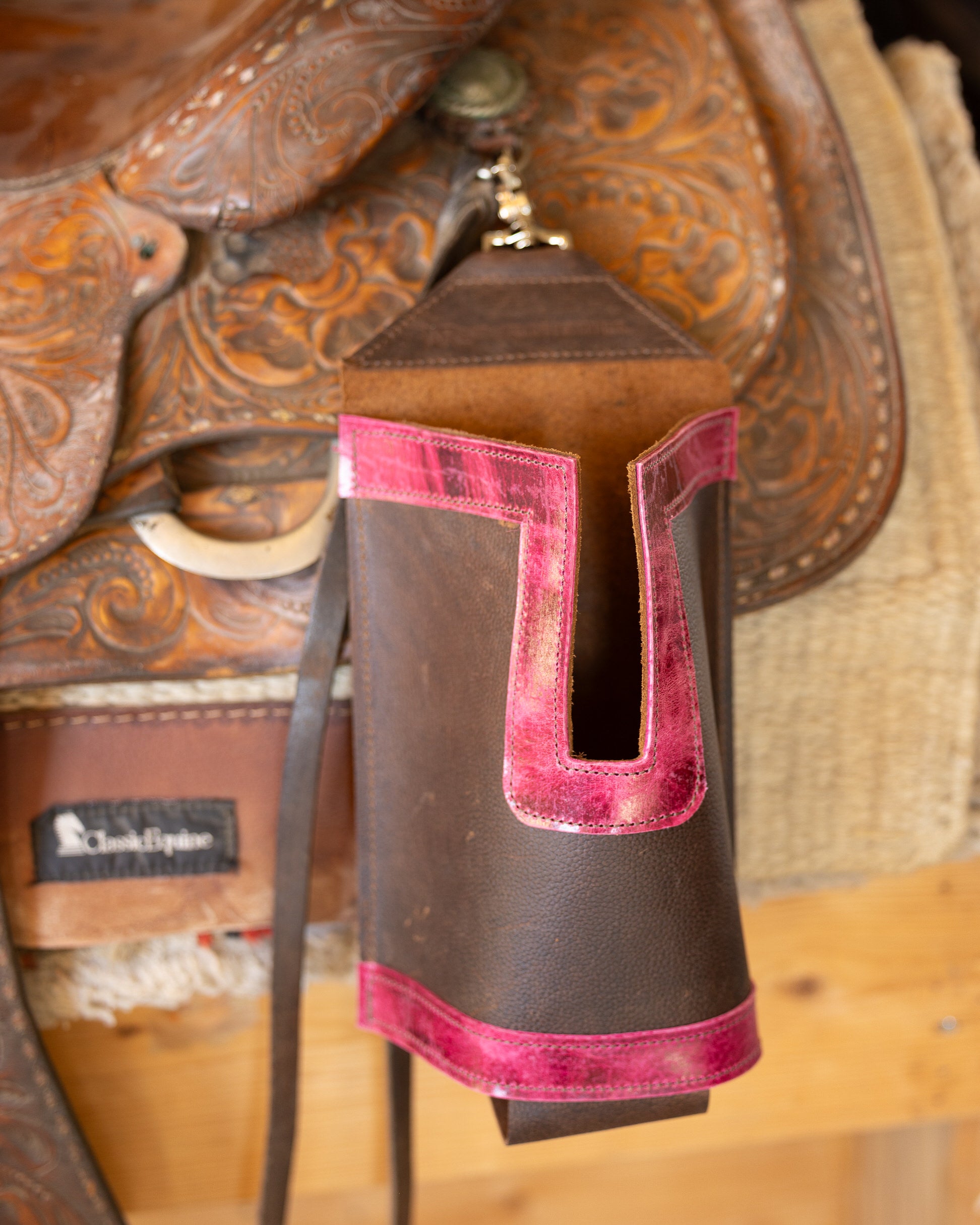 40 Oz Handle Saddle Water Bottle Holders